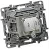 NL-Base TV/R-SAT UNI1.5DB ANTR view 2