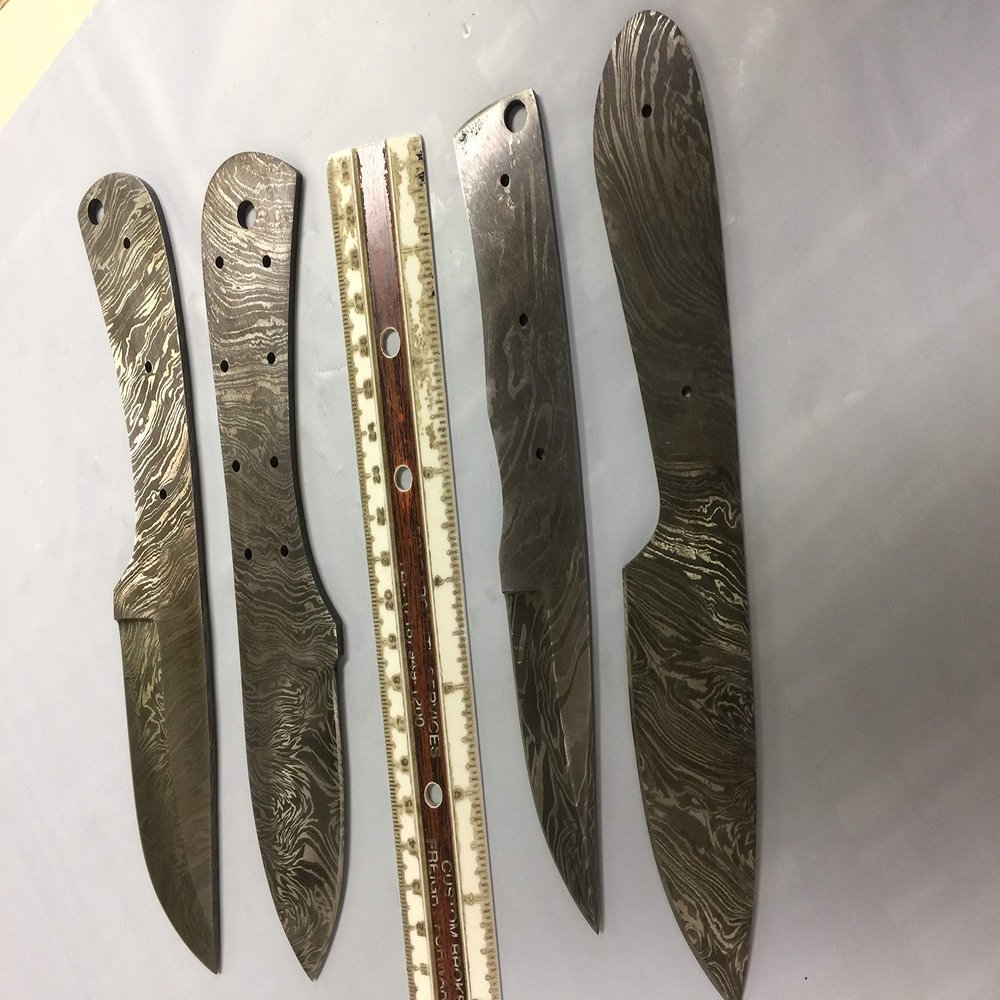 4 pieces set of 8 and 7.5 inches long hand forged Damascus steel blank blade skinning knife set, 3 to 4 inches cutting edge, compact pocket knife blanks, knife making supplies