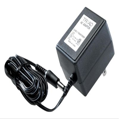 TRIAD MAGNETICS WDU24-1200 Wall Mount AC Adapters 120VAC to 24VDC 1.2A 38W Positive Center, Input Con: NEMA 1-15P, Output Con: Barrel Plug, 2.1mm I.D. x 5.5mm O.D. x 11.0mm, Fixed Blade Input