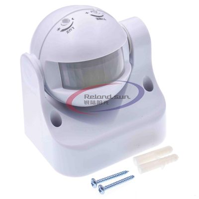 AC 220 V-240 V 180 grados al aire Libre IP44 seguridad PIR Sensor de movimiento infrarrojo Detector de movimiento interruptor mx. 12 m 50Hz 3-2000LUX