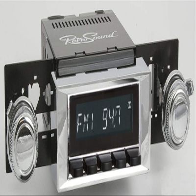 Retro Manufacturing Long Beach Radio with Chrome Face, Black Pushbuttons, Bezel & Knobs Kit LCB-M4-115-121-03-73