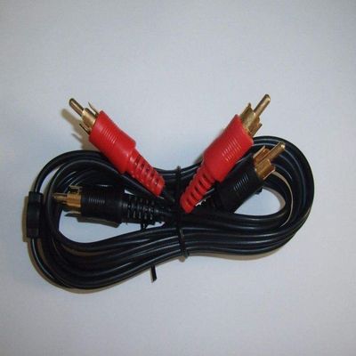 Metra RCAY2-10 RCA Y Adapter Black 1 Male to 2 Female Gold