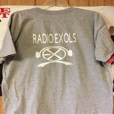 Radio EXOLS Logo Design Chanyeol Grey