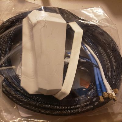 Airgain ULTRAMAX 5 in 1 Two Cellular/PCS/LTE Two WiFi & GPS - Threaded Bolt - White - 15ft - AP-CCWWG-Q-S22222-RP34-BL-15