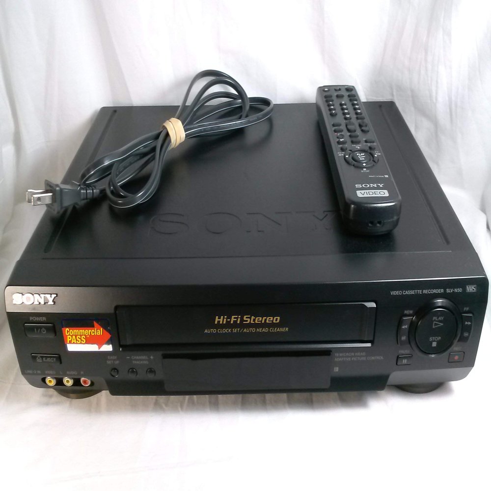 Sony SLV-N50 Hi-Fi Stereo VHS VCR (Renewed)