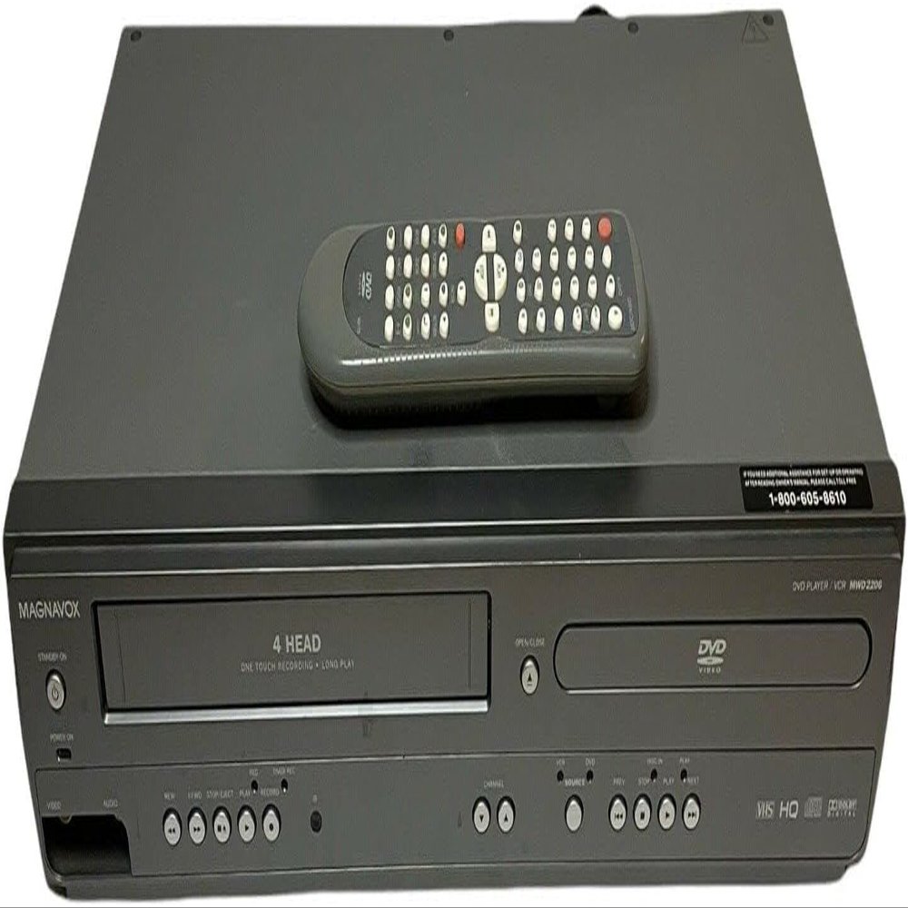 Magnavox MWD2206 DVD/VCR Combination Player (Renewed)