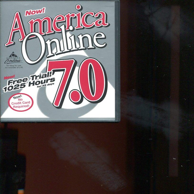AOL 7.0 CD /1025 FREE HOURS/BRAND NEW/HARD PLASTIC CASE /*RARE*