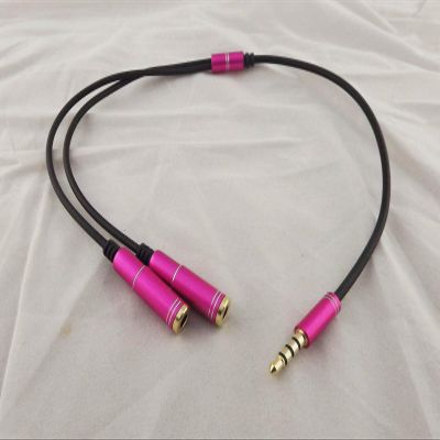 Connector and Terminal 3.5mm Stereo 1 to 2 Dual Y Splitter Audio Cable Adapter Earphone Headphone Jack - (Color:Red)