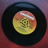 (20 Pack) Yellow Plastic 45 RPM 7 Inch Vinyl Record Adaptor - 7" Insert view 4