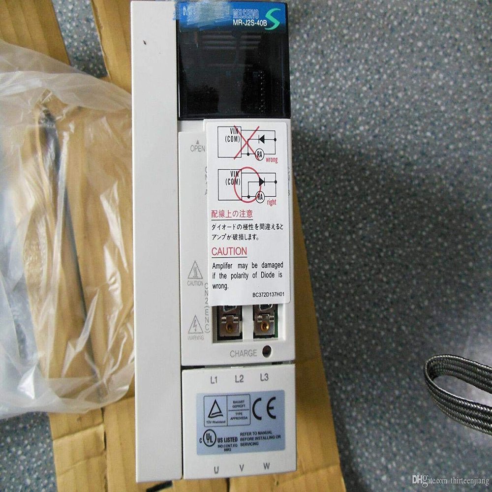 MR-J2S-40B MRJ2S40B AC Servo Amplifier Driver