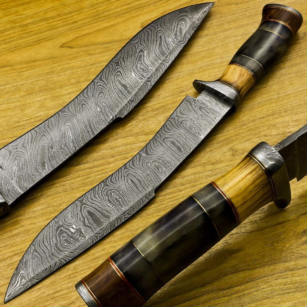 Damascus KE-01308-HK Custom and Handmade Steel Hunting Knife with Leather Sheath