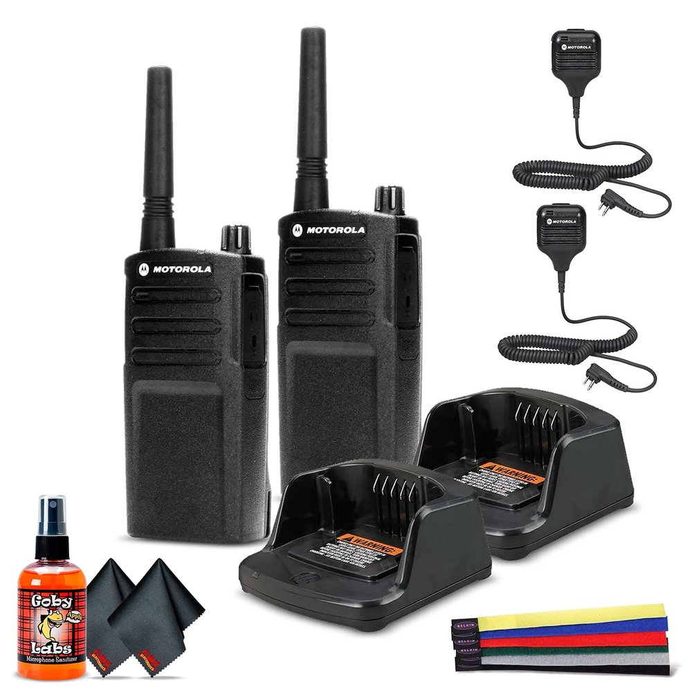 2 x Motorola RMU2040 On-Site 2-Way Radio (RMU2040) + 2 x HKLN4606 Remote Speaker Mic + Mic Cleaner + 2 x Microfiber Cloth + Straps - 2 Pack with Mic Bundle