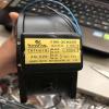 UTHA1B-US7556X-TP Fan 200VAC 43/46W 17215055mm Cooling Fan view 2