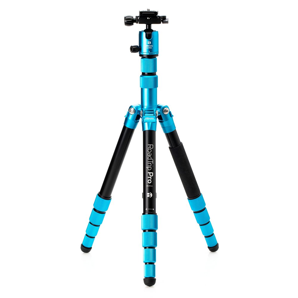 Benro MeFOTO Roadtrip PRO Travel Tripod, Ballhead and Monopod in Pacific Blue, 1 Series Aluminum Legs, 4 Leg Sections, Twist Leg Locks, Carrying Case (BMRTPROABLU)