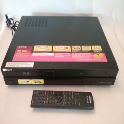 Sony RDR-VX525 DVD/VHS Player/Recorder (Renewed)
