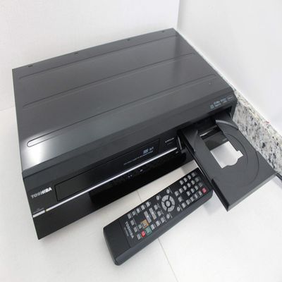 Toshiba VHS to DVD Recorder (Renewed)