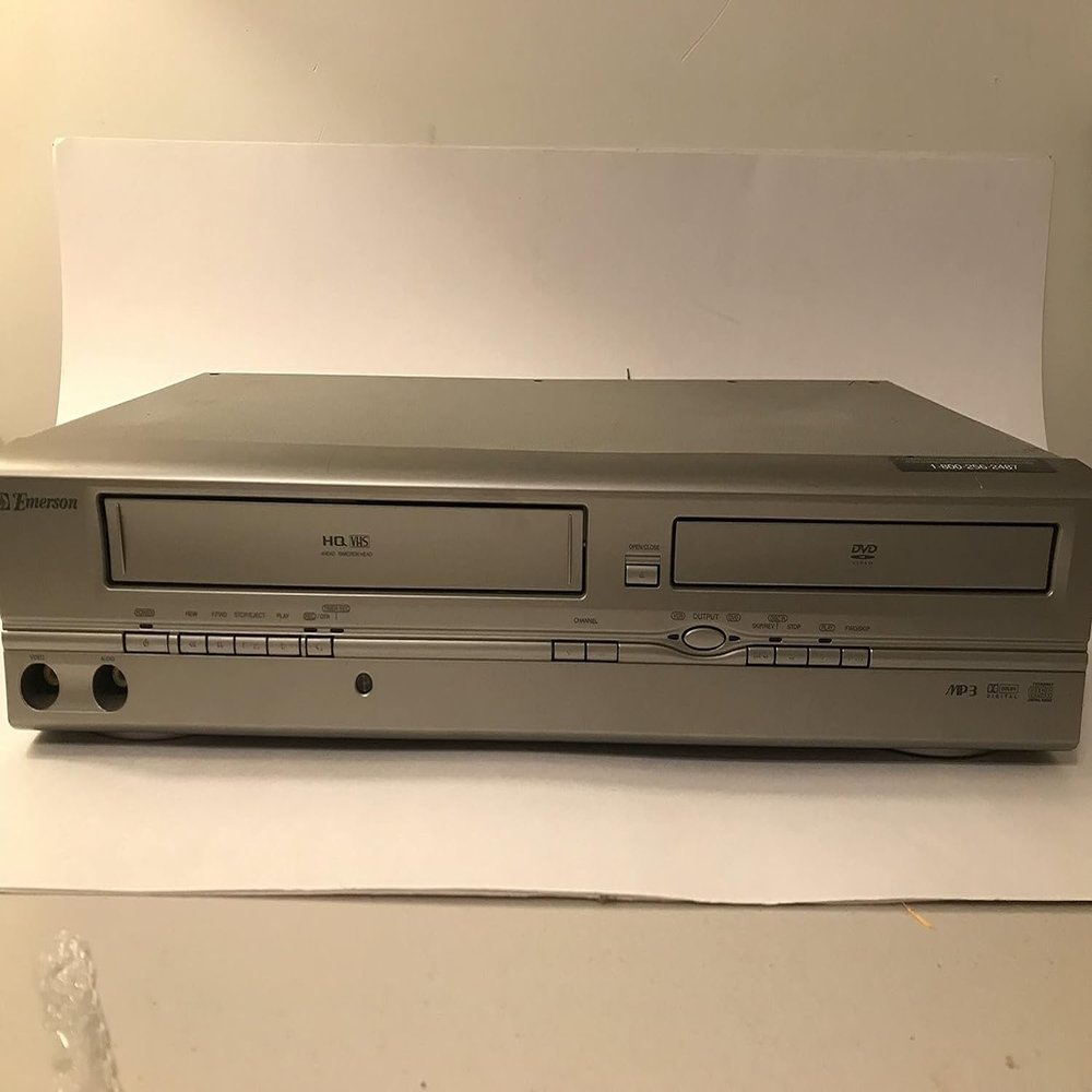 Emerson EWD2204 DVD/VCR Combo DVD Video Cassette Recorder Player 4 Head 19 Micron Head (Renewed)