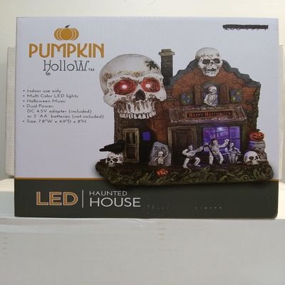 Pumpkin Hollow led Haunted House