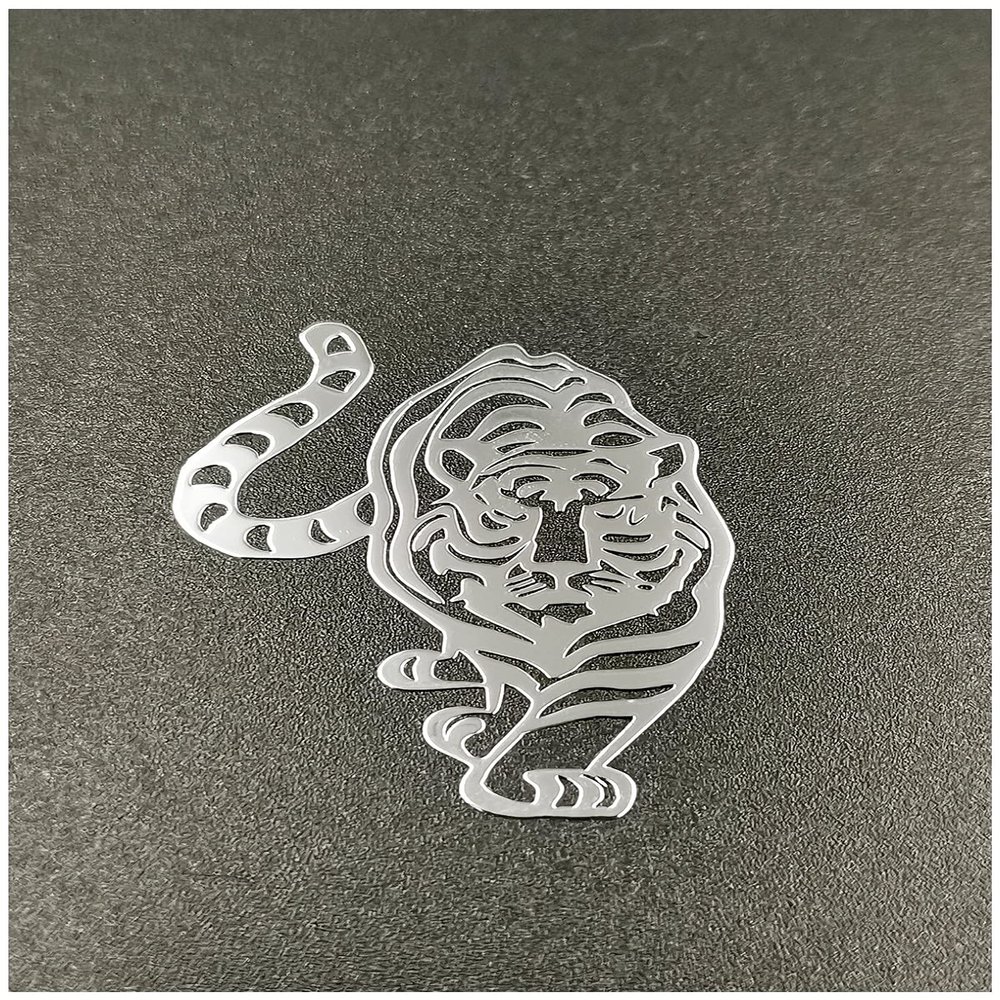 2pcs Gold Metal Tigher Badge Chrome Decal Logo Signs Mobile Phone Cellphone Laptop Ipad Case Cover Box Skin Stickers (Silver)