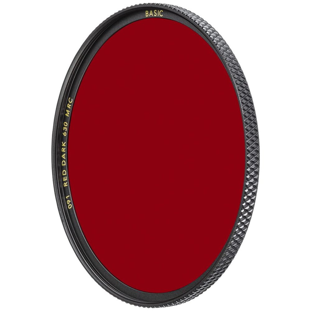 B+W 46mm Basic Black & White (Dark Red) MRC 091M Glass Filter