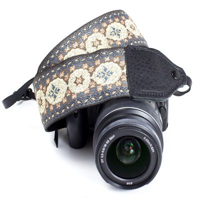 Perris Leathers Ltd Camera Strap, 2 inch Wide Jacquard, Soft & Vibrant, Adjustable Length, Made in Canada (Arabian Gold)