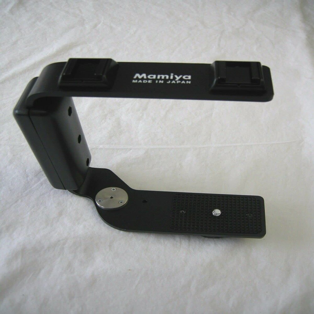 Mamiya Strobe Bracket for Dual Strobes for Canon, Nikon, Sony, Fuji