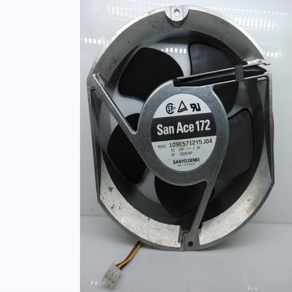 109E5712Y5J04 172X150X51MM 12V 2.3A 3-Wire Cooling Fan