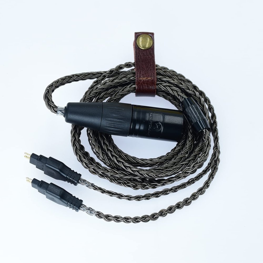 4pin Balance XLR Replacement Audio Upgrade ofc Cable for Sennheiser hdxx HD650, HD600, HD580, HD660S, Massdrop HD6XX Headphones with Lossless Player (2.5m(8.2ft), Grey)