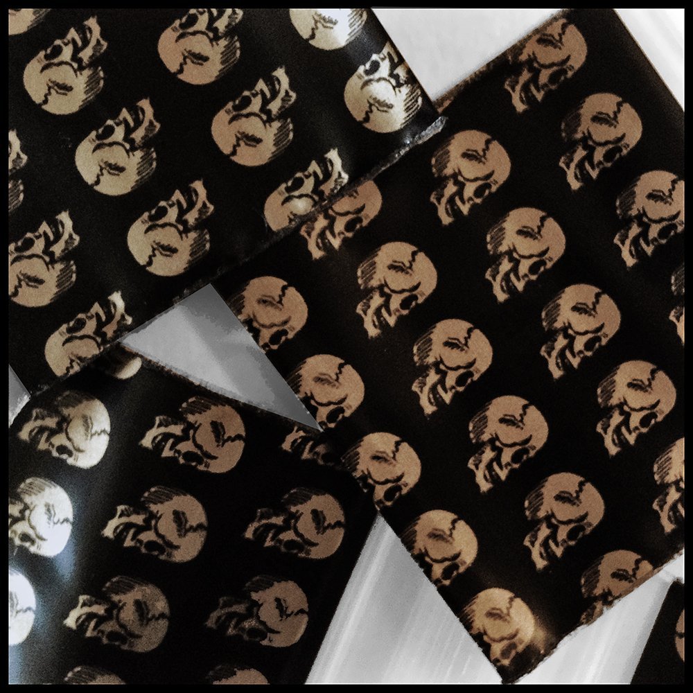 2020 Apple Mini Ziplock Baggies Gold Skull Design 400 Bags 2" X 2"