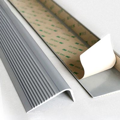 ZJMK Rubber Non-Slip Strip Stickers, Stairs Step Edge Strip for Outside and Indoor, Anti-Aging Self Adhesive Right Angle Edge Strip (Color : Grey, Size : 6cmx2.5cm)