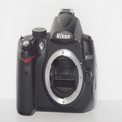 Nikon D5000 12.3 MP DX Digital SLR Camera with 2.7-inch Vari-Angle LCD (Body Only) (Renewed)