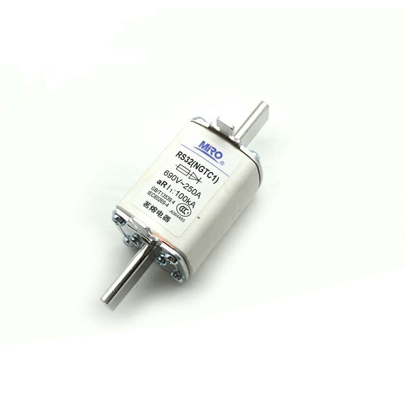 Zyvpee RS32 (NGTC1) 690V~50A 80A 100A 125A 160A 200A 225A 250A 300A aR I1~100kA Fuse (690V~225A)
