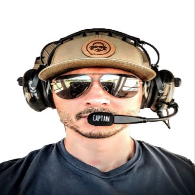 Captain: Universally sized aviation mic muff for your headset