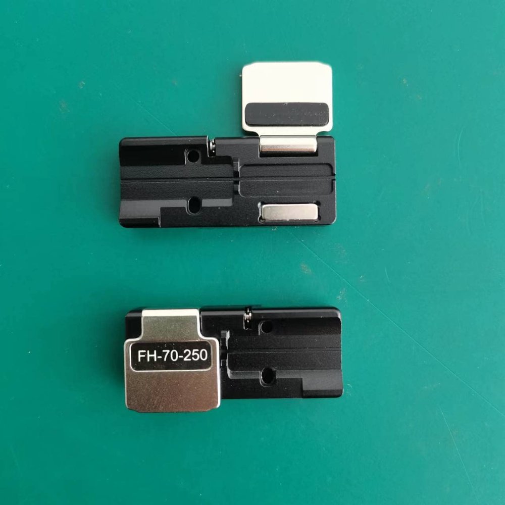 1 Pair FH-70-250 Optic Fiber Fusion Splicers Single Core Bare Fiber Clamps Fiber Holder FSM-70R/70R+/19R+/12R/19S/80S/80S+/70S
