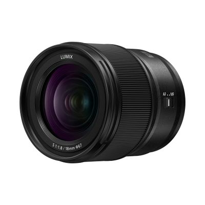 Panasonic LUMIX S Series Camera Lens, 18mm F1.8 L-Mount Interchangeable Lens for Mirrorless Full Frame Digital Cameras - S-S18