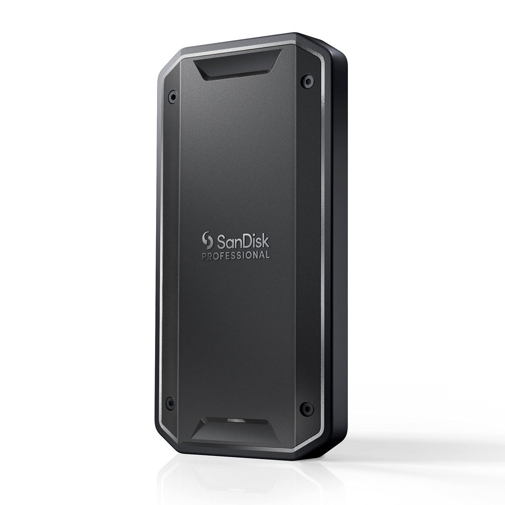 SanDisk Professional 2TB PRO-G40 SSD - Up to 2700MB/s, Thunderbolt 3 (40Gbps), USB-C (10Gbps), IP68 dust/Water Resistance, External Solid State Drive - SDPS31H-002T-GBCND