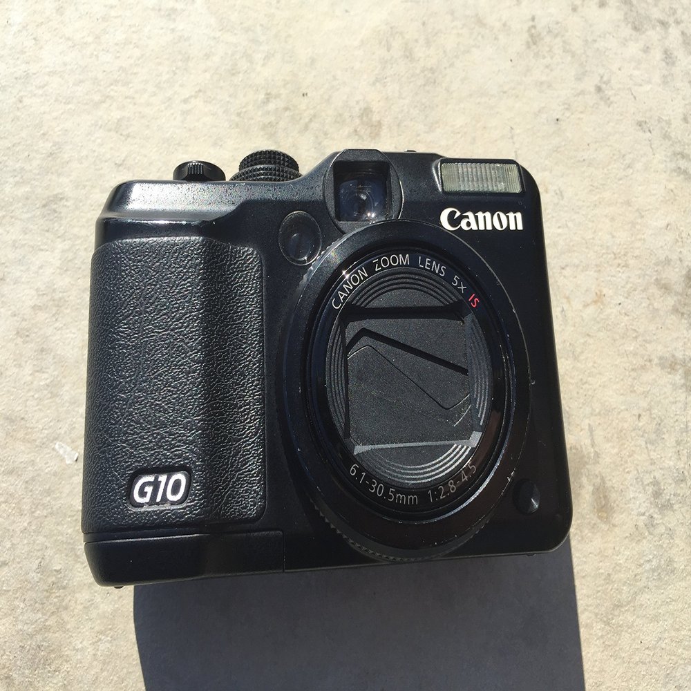 Canon Powershot G10 14.7MP Digital Camera with 5x Wide Angle Optical Image Stabilized Zoom (Renewed)