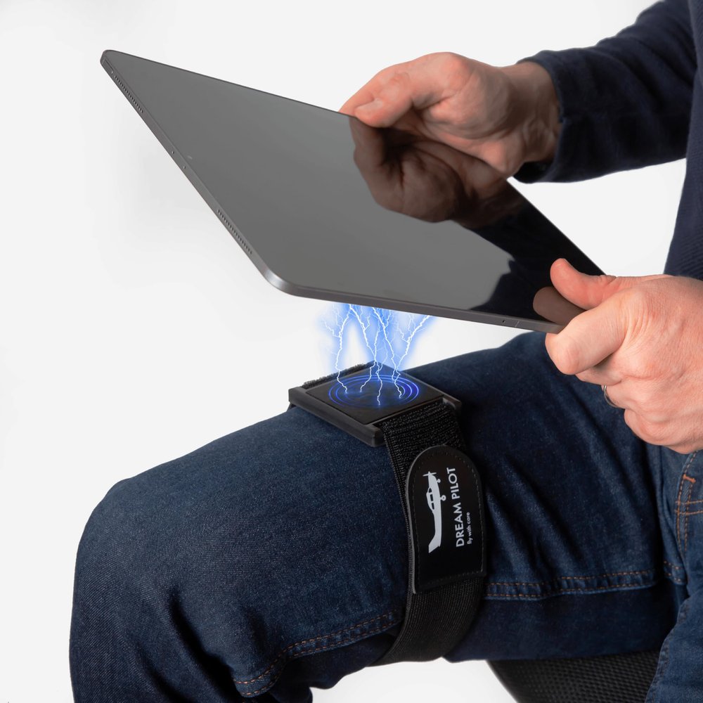 Dream Pilot Kneeboard for iPad, iPad mini, iPhone, Any Android Smartphone, Any Tablet, Universal Solution  Slim, Stable, MIL-STD 810G Certified Design