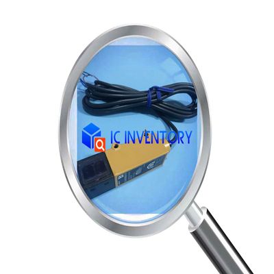 1PCS E3S-RS30B42-30 E3SRS30B4230 New