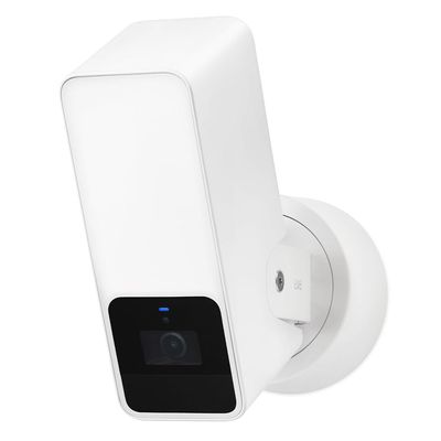 Eve Outdoor Cam (White Edition)  Secure floodlight Camera, (HomeKit Secure Video), 1080p, Night Vision, Wi-Fi (2.4 GHz), Motion Sensor, Two-Way Communication, Flexible & Easy Installation