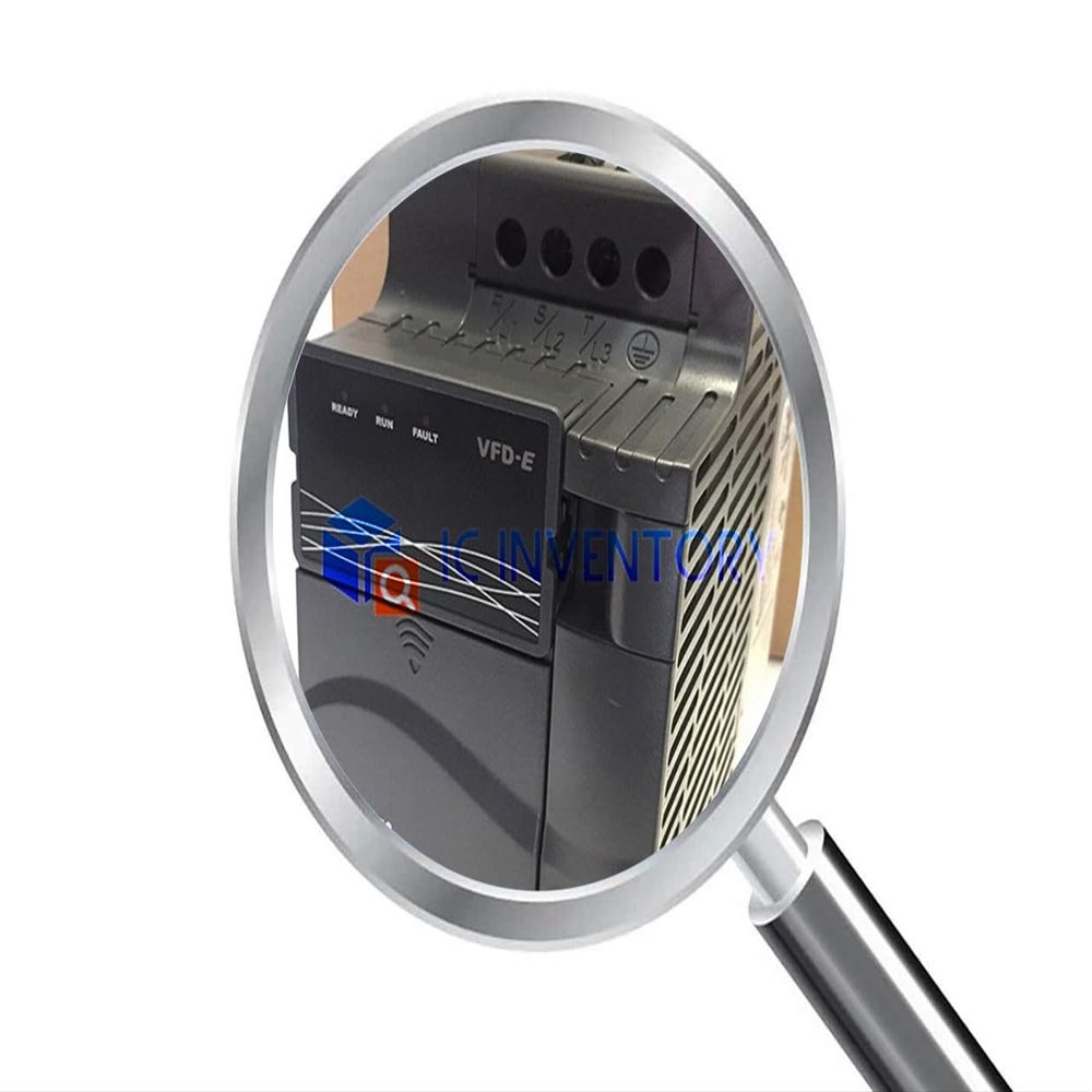 1PCS New VFD037V43A-2 VFD037V43A2