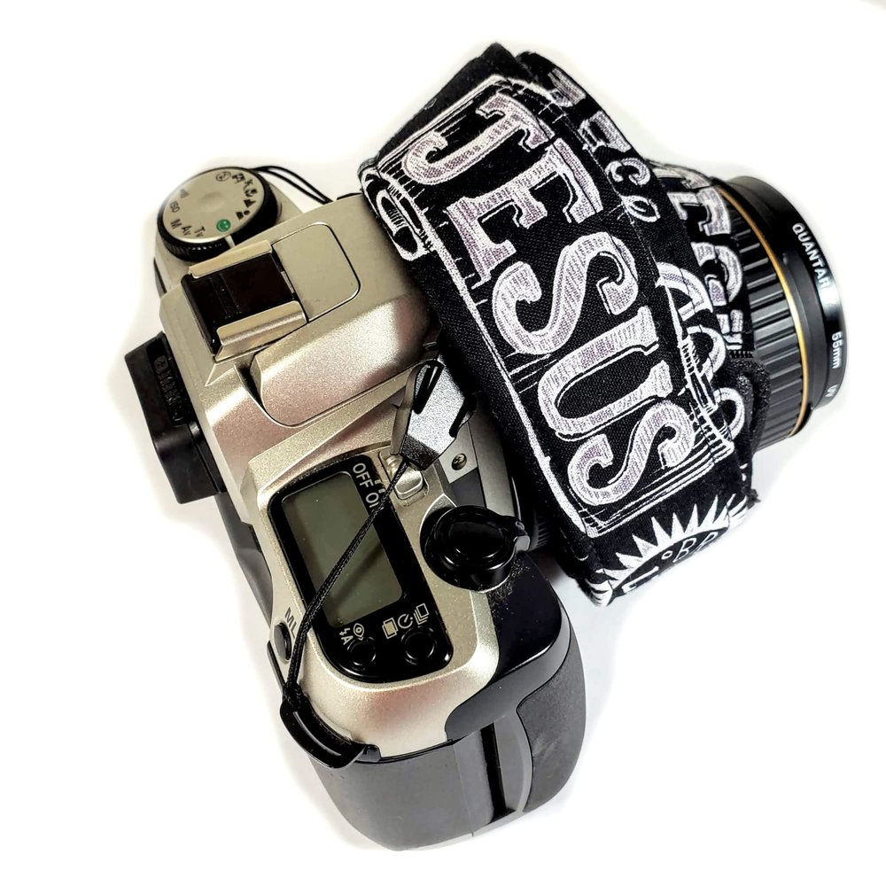 Jesus Camera Strap, Whiteboard Jesus Camera Strap Universal DSLR Neck & Shoulder Strap, Photography Accessory, Gift for Men & Women