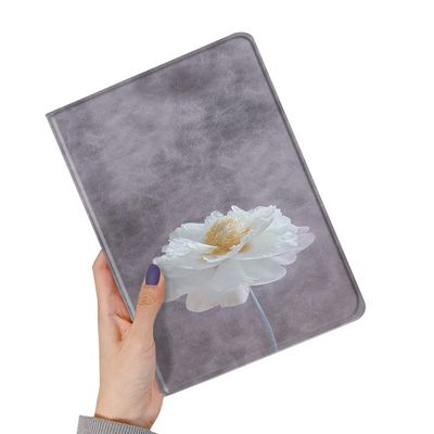 Floral Pattern Case Compatible with iPad Pro 11 inch (4th, 3rd, 2nd & 1st Gen) 2022 2021 2020 2018, Cute Flower Cover Support Pencil Charging Soft TPU Back Cover Auto Wake Sleep (Color T)