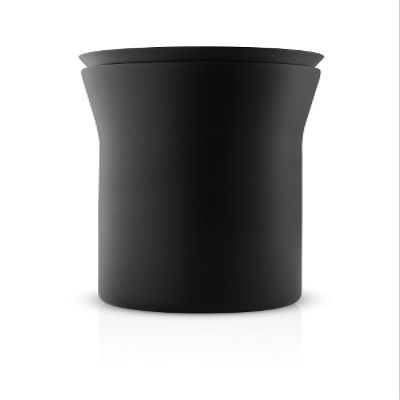 Eva Solo | City To Go Cup recycled 12oz | Practical, double-walled thermo cup for easy and simple one-hand operation click-lid allows drinking from all sides | Black
