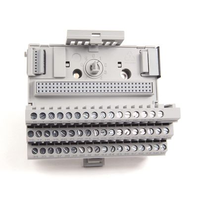 CBBEXP 1794-TB3GK Screw Clamp Base Module 1794TB3GK Sealed in Box 1 Year Warranty Fast Shipment
