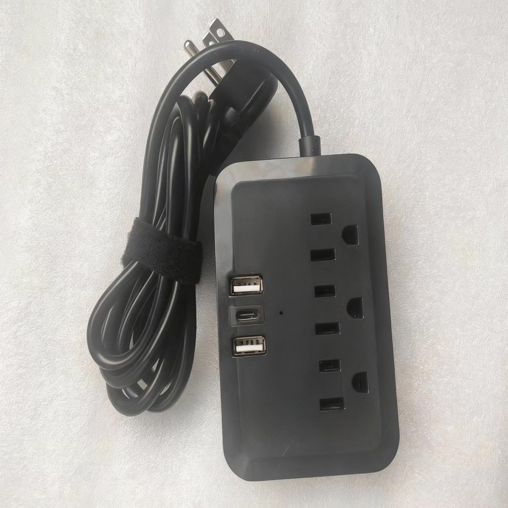 Power Strip Surge Protector with USB-C (3.0A), 5 ft Flat Extension Cord, Power Strip with 3 Outlets 3 USB Ports, Desktop Charging Station, Compact for Home,Travel,Office(Black 1 Pack)