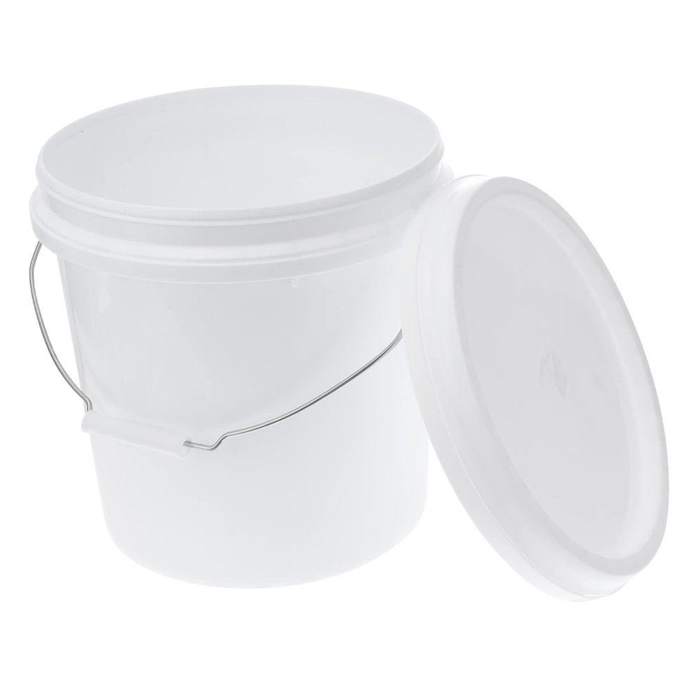 3 Gallon Bucket Heavy Duty Plastic Bucket Comfortable Handle Home Improvement or Household Cleaning