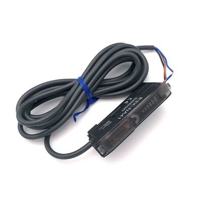 E3X-NA41 PNP Optical Fiber Amplifier Sensor Photoelectric Sensor