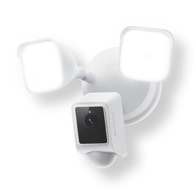 WYZE Floodlight Camera v2, 2K HD Outdoor Security Camera with 2800 Lumens