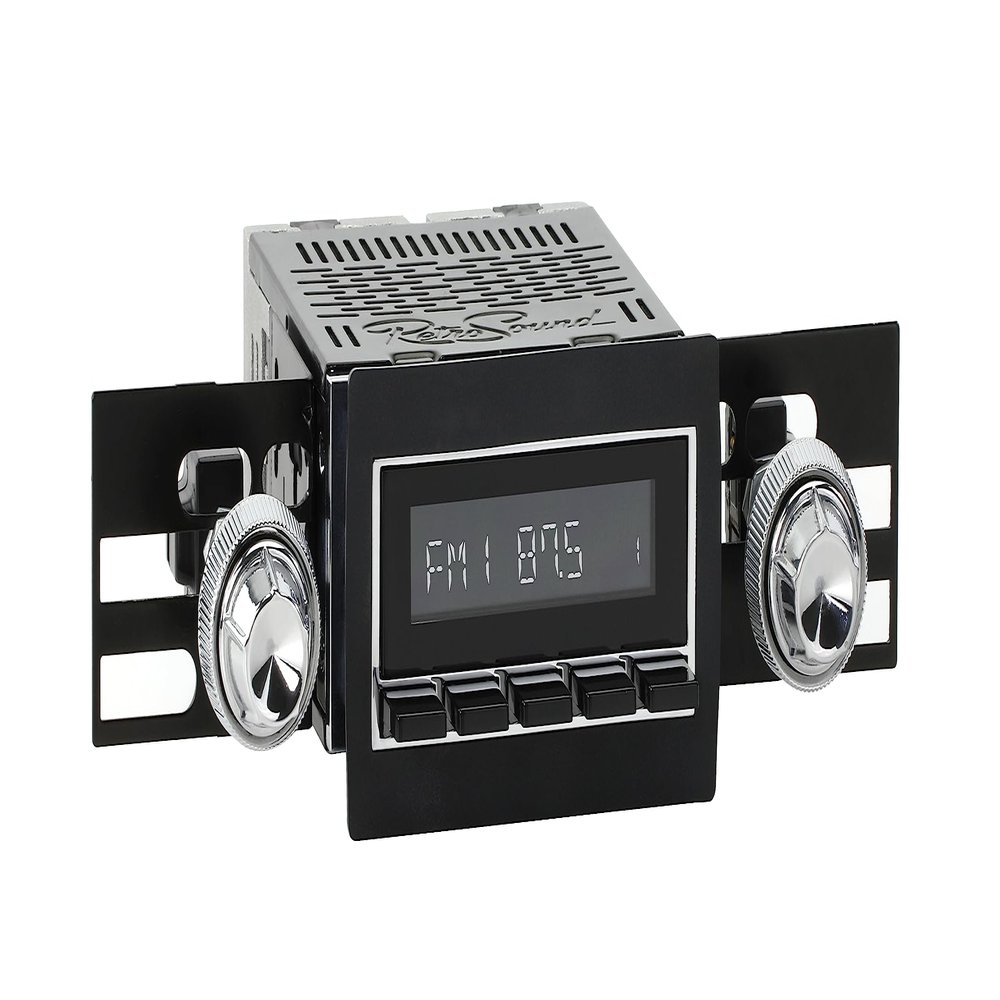 RetroRadio Compatible with 1961-71 International Scout Features Include Bluetooth, HD, SiriusXM Ready, AM/FM LCB-M4-250-11-82I1